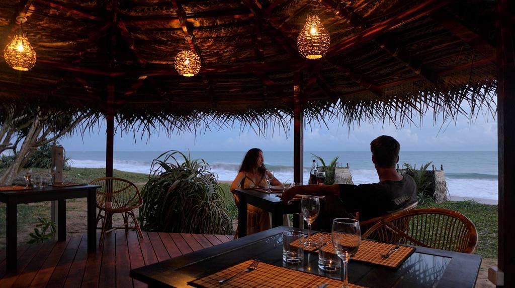 Seven Turtles Hotel Tangalle Ngoại thất bức ảnh